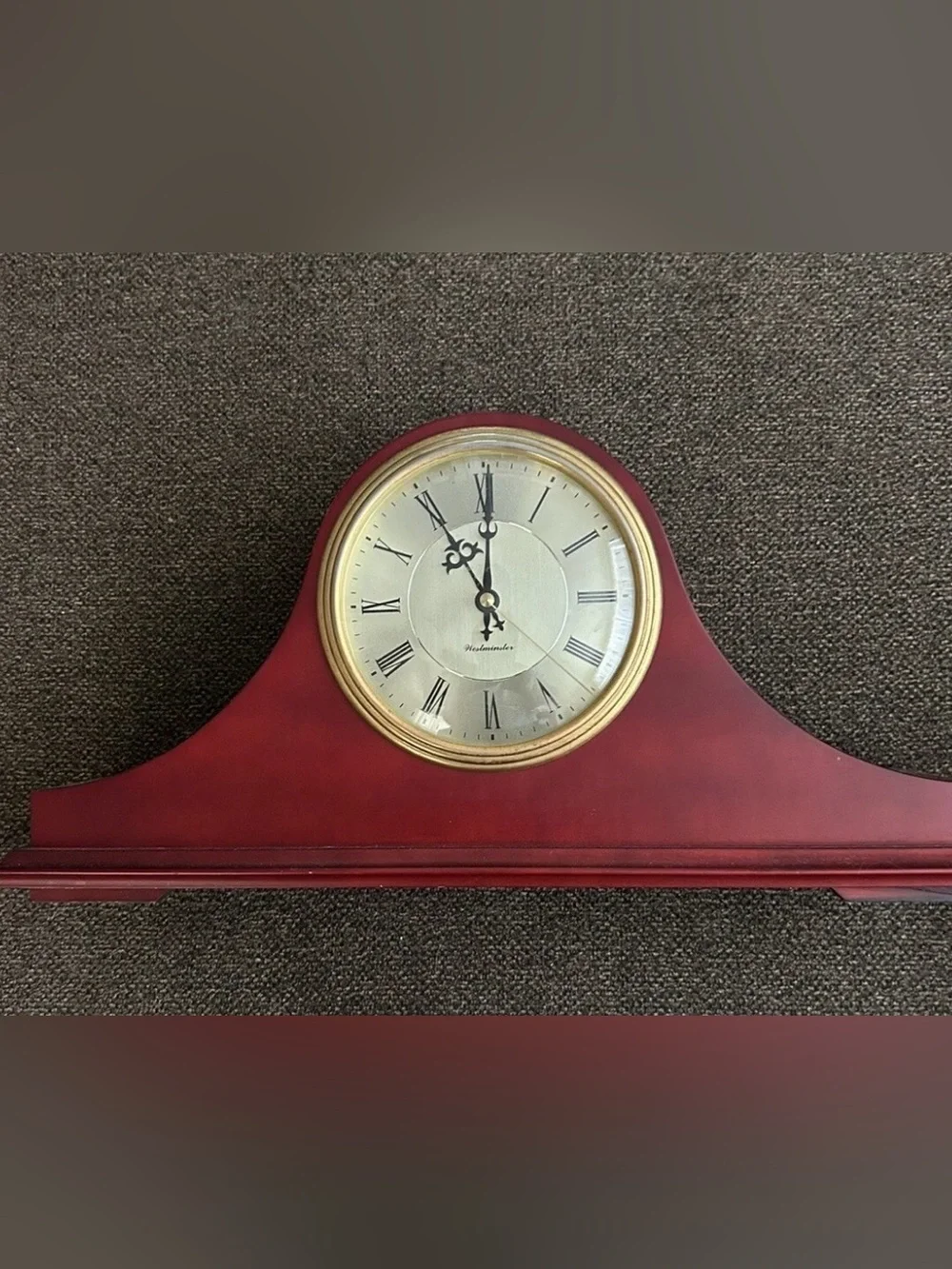 New vintage cherry colored Battery Operated Westminster mantle clock